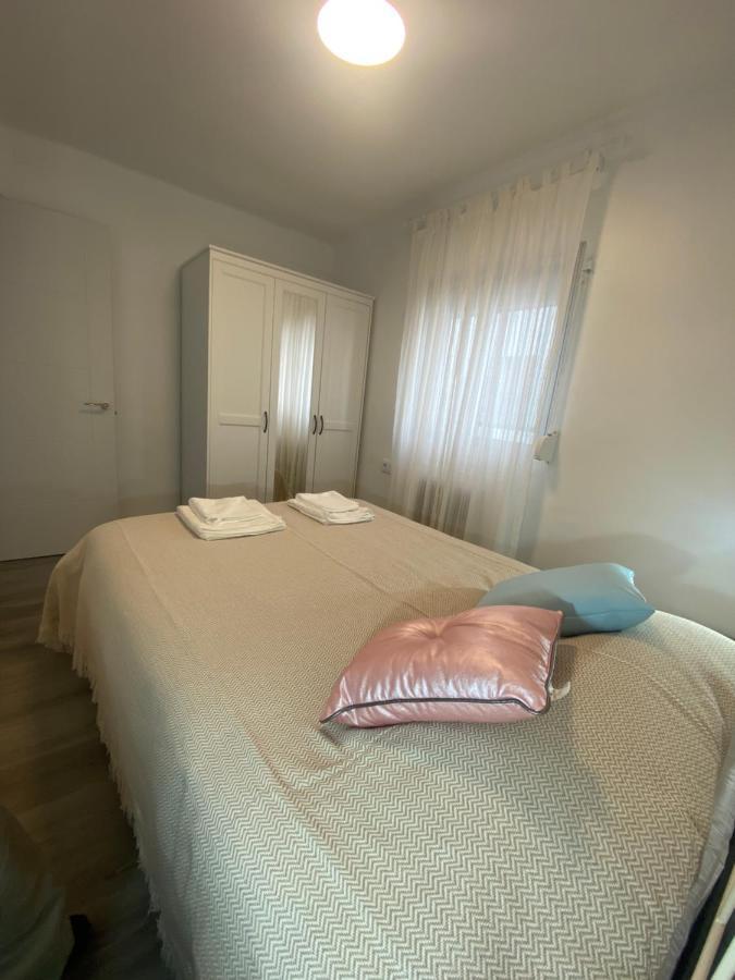 Апартаменты Piso Junto Al Hospital Macarena Севилья Экстерьер фото